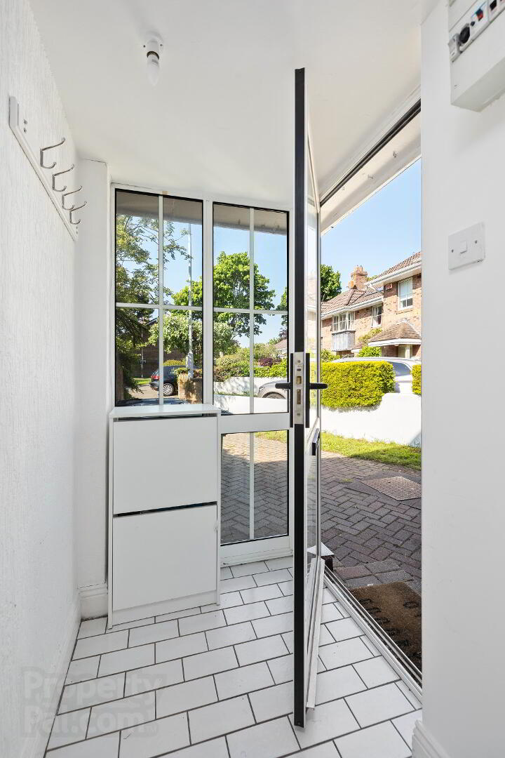 property description image