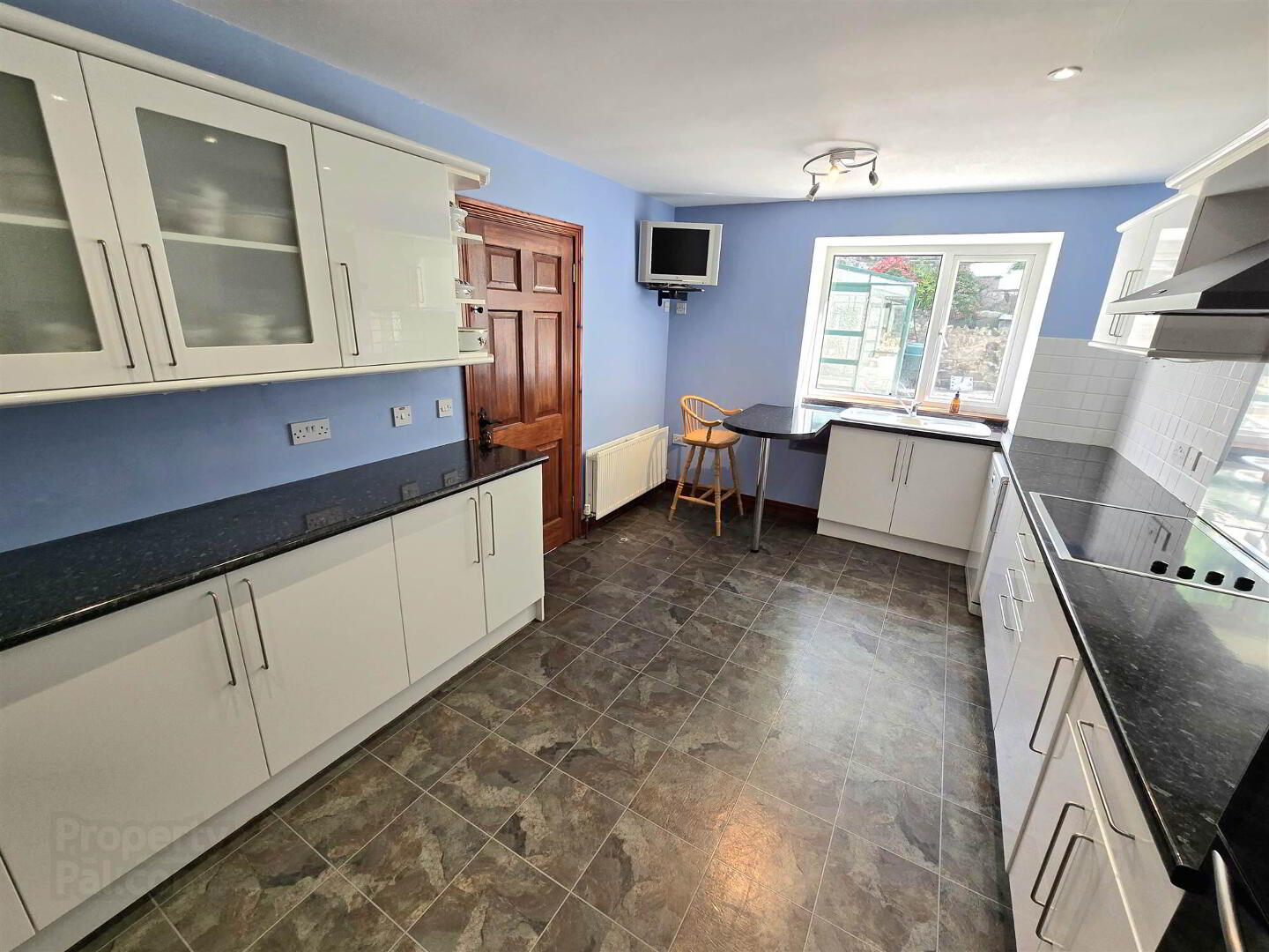 21 Millvale Road 8 of 69