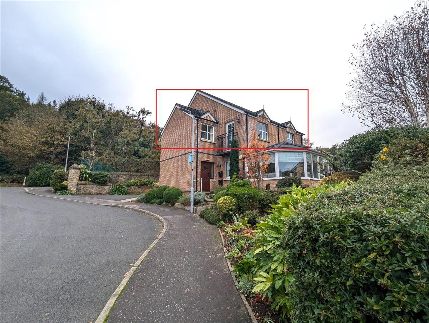 property description image