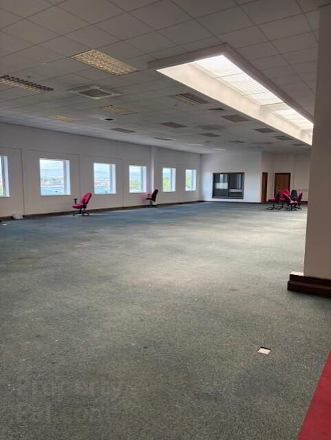 UNIT 2, 113-115 Spencer Road 4 of 7