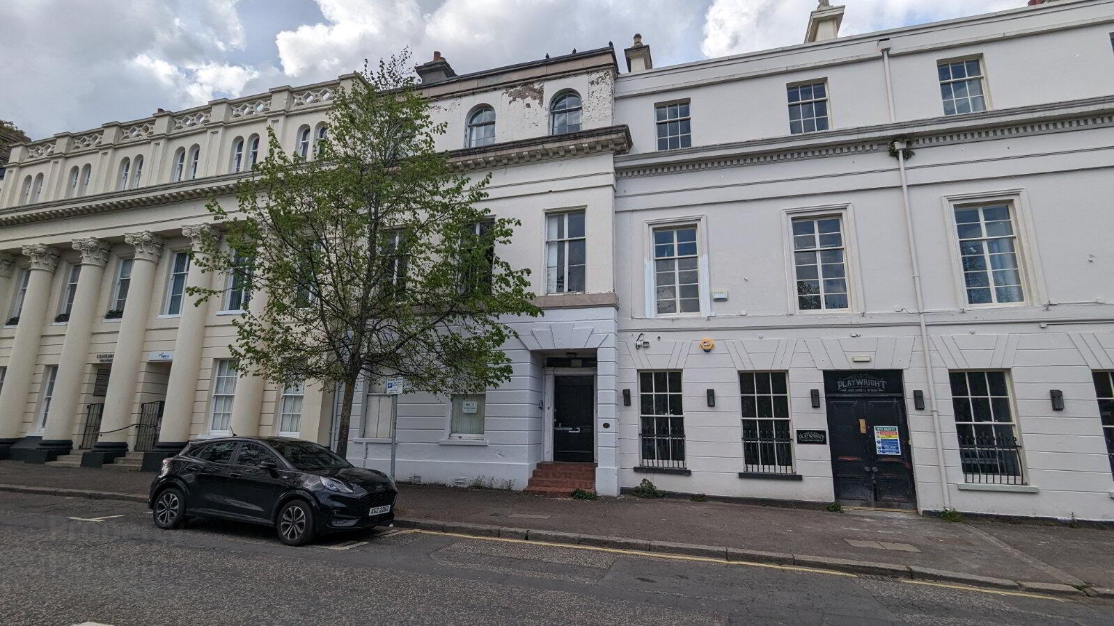 4 Lower Crescent 1 of 4