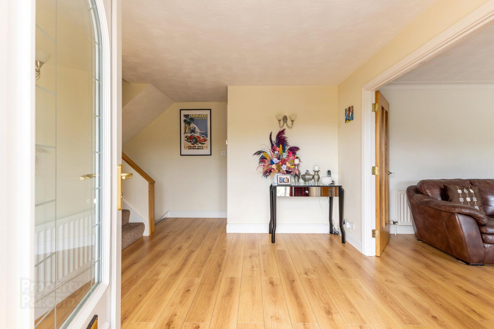 property description image
