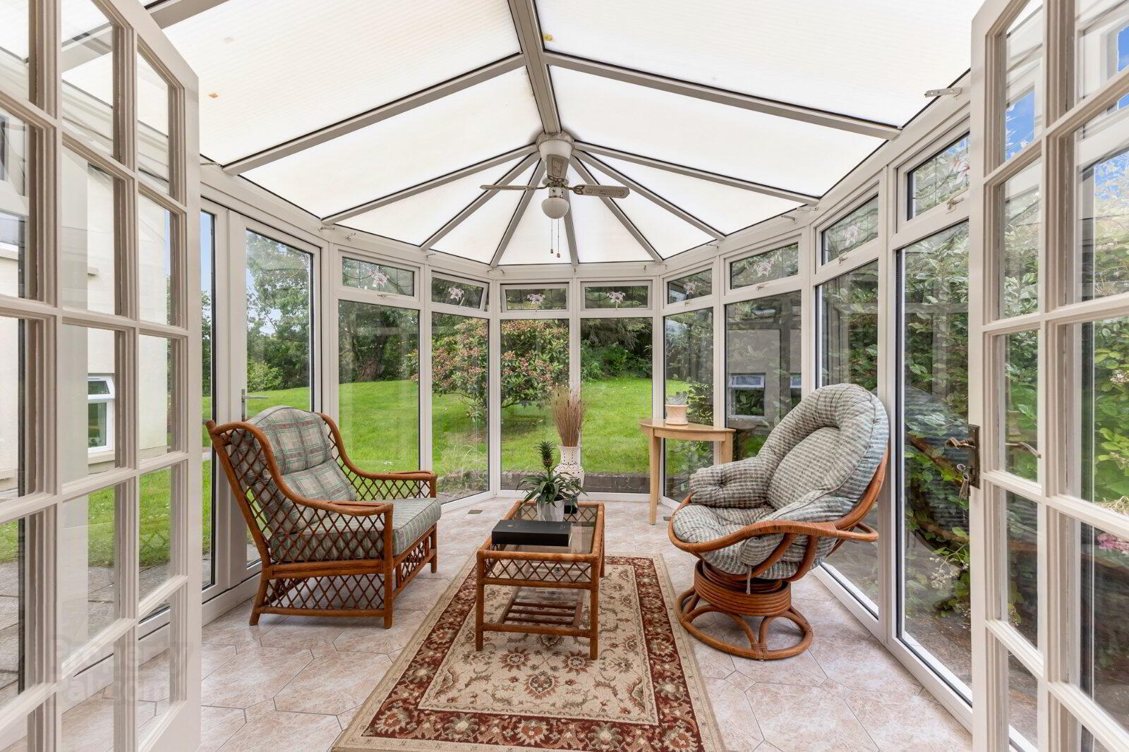 24 Crossgar Road East 9 of 33