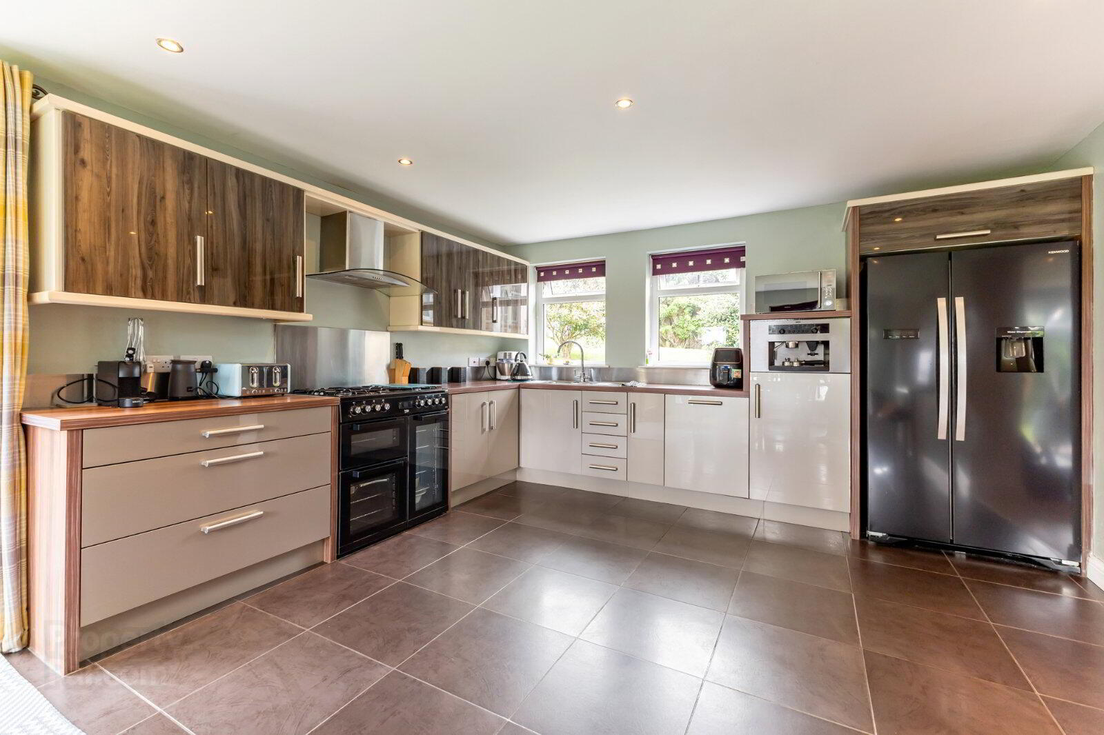 24 Crossgar Road East 20 of 33