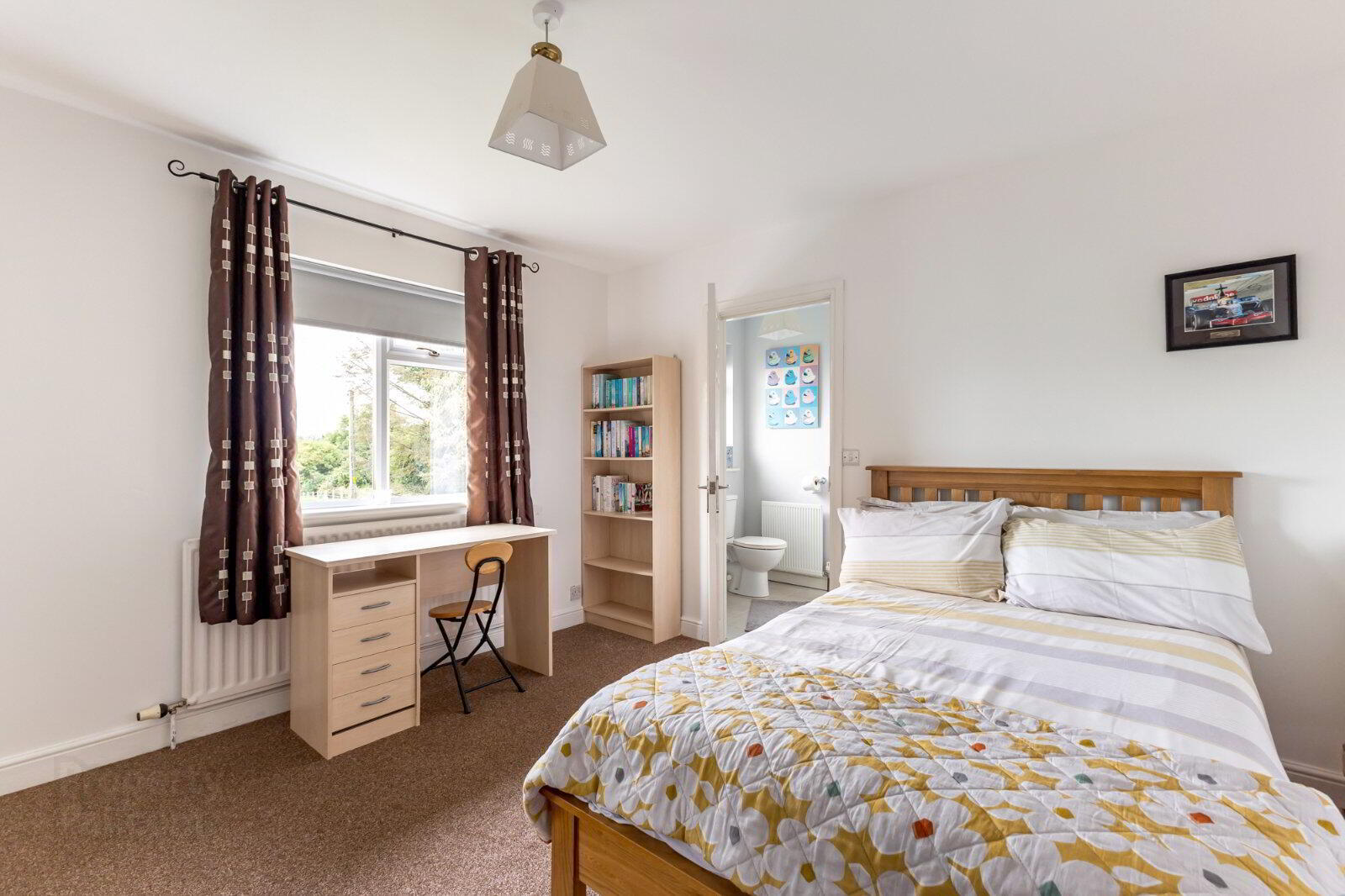 24 Crossgar Road East 25 of 33