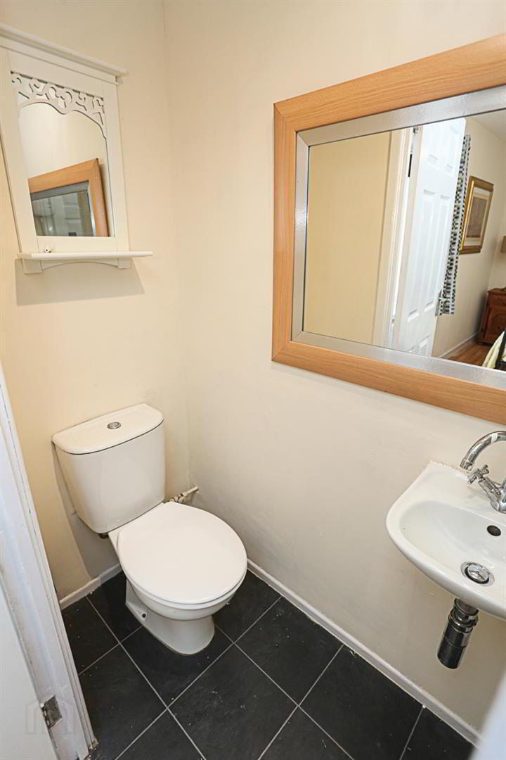 18 Oakley Avenue 15 of 26