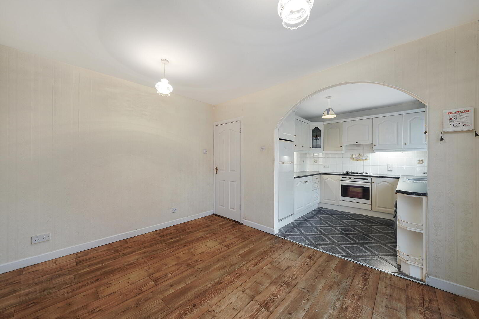 1 Ashwood Road 11 of 33