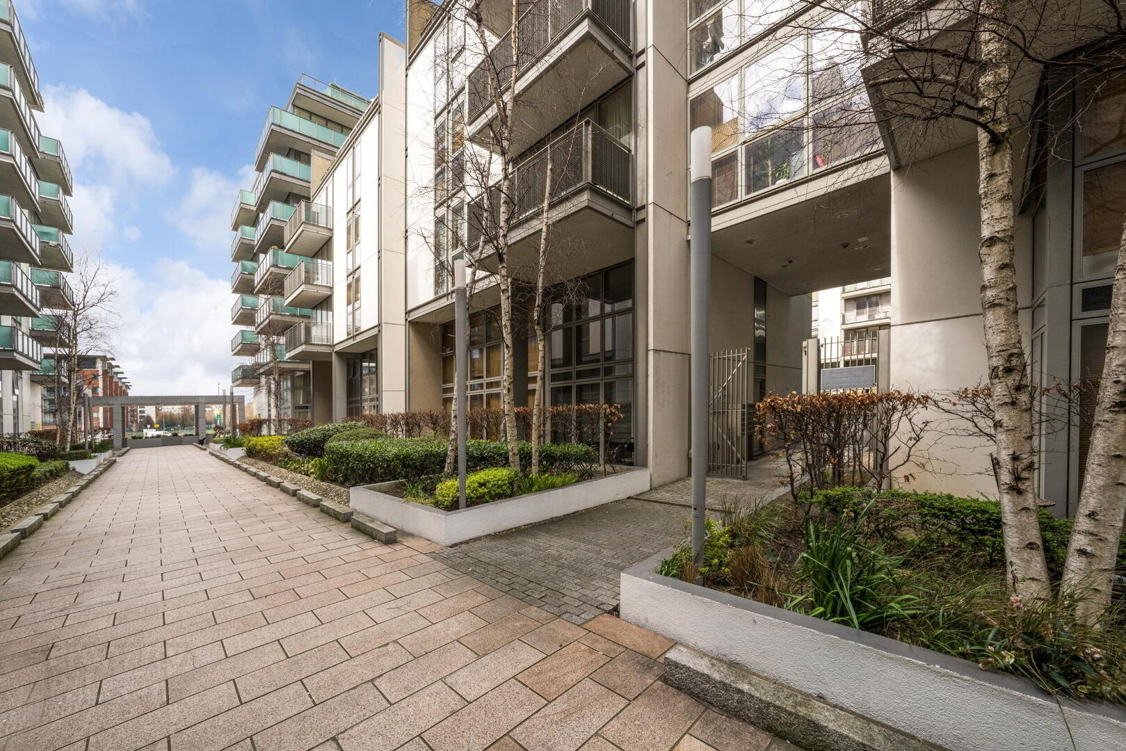 property description image