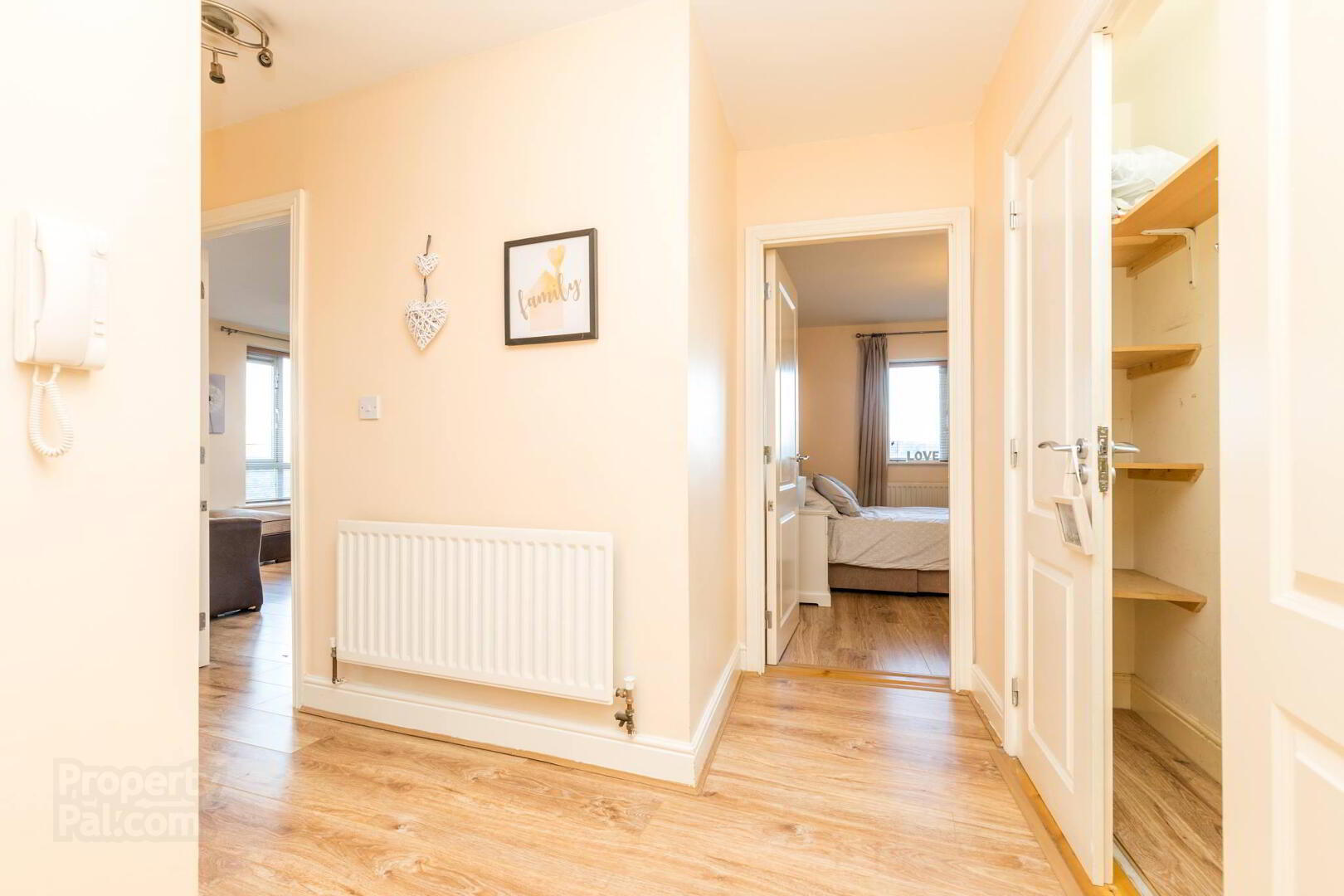 property description image