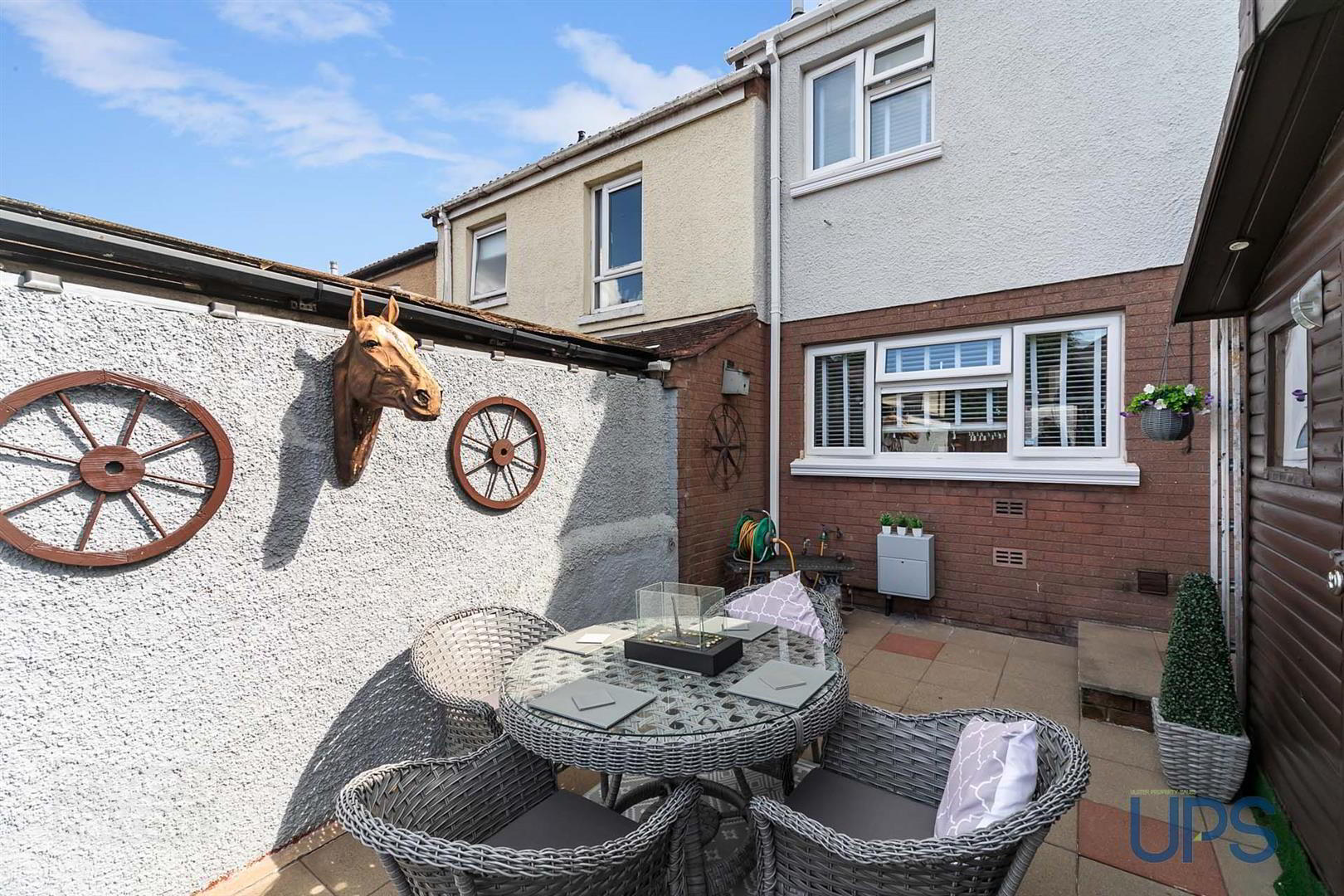 89 Laurelbank 25 of 31