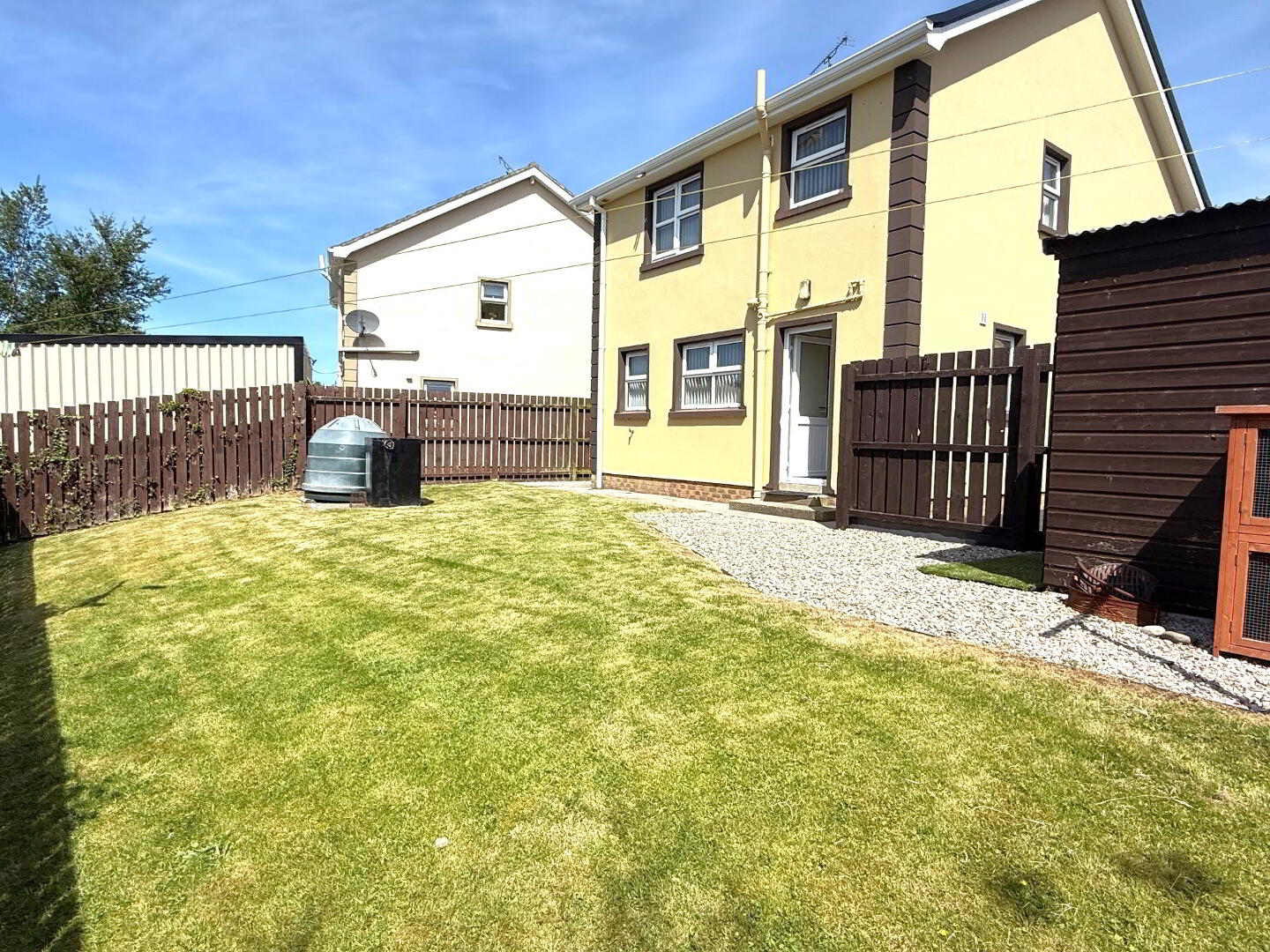 property description image