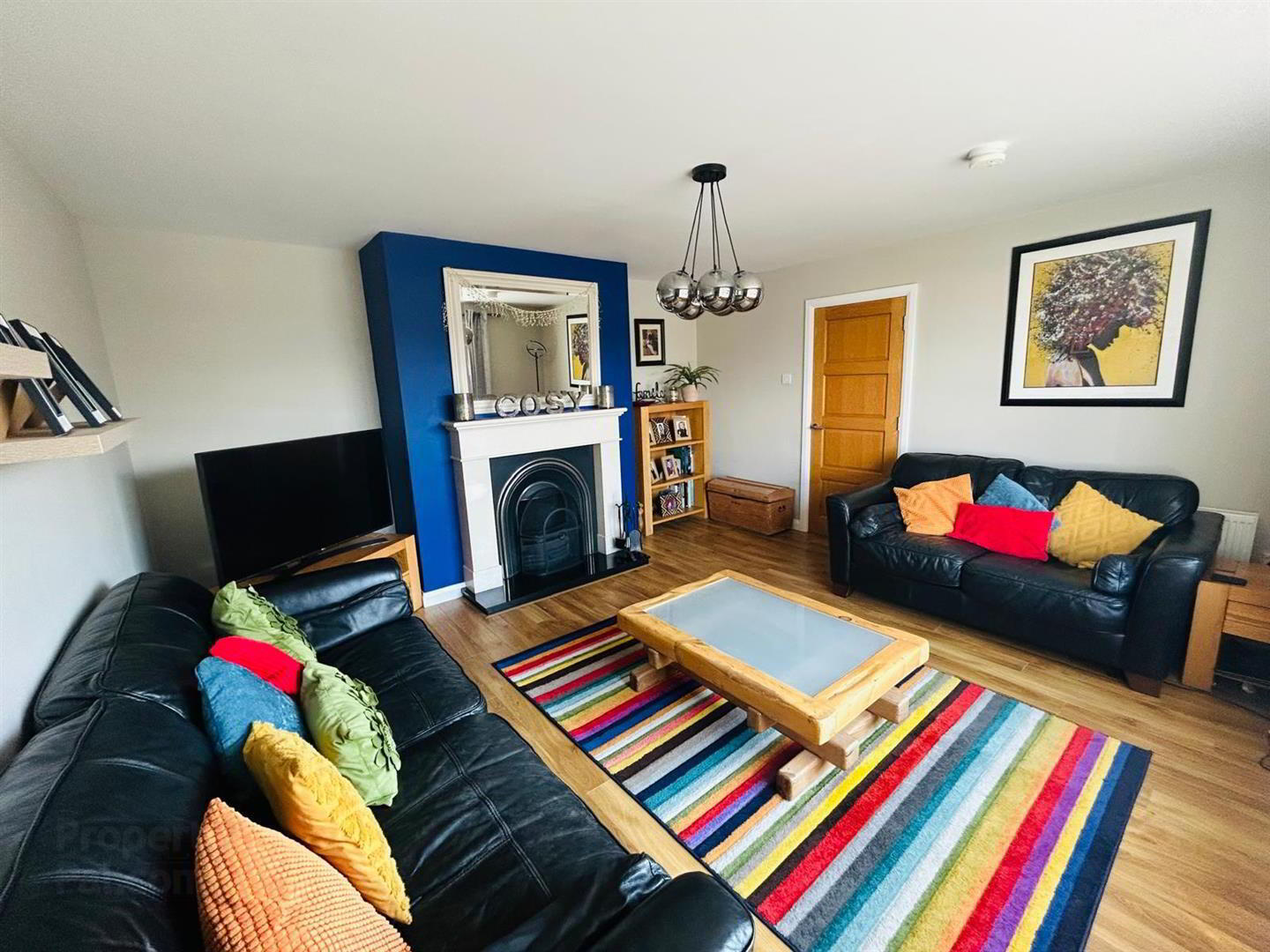 52 Abbeydale 6 of 28