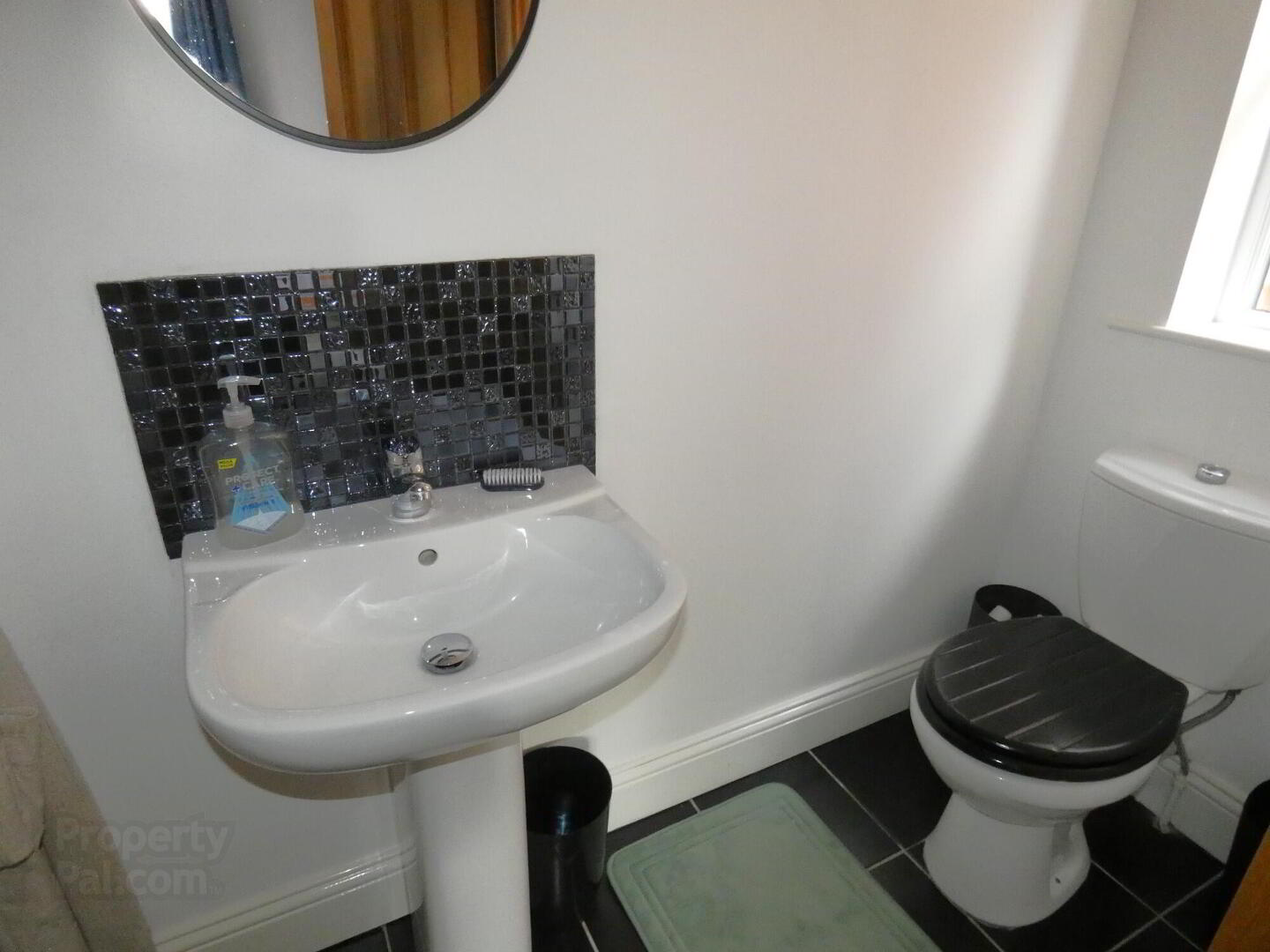 26a Garryduff Road 19 of 27