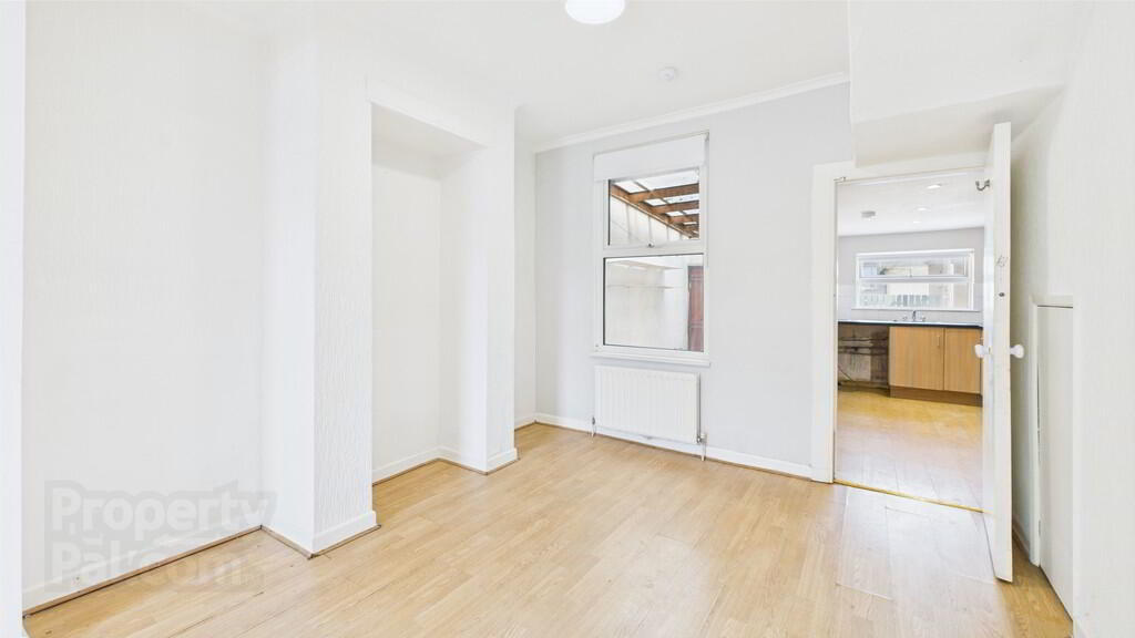 29 Castle Street 4 of 12