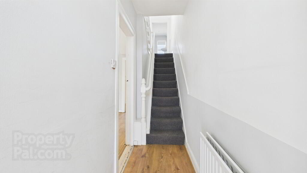 29 Castle Street 2 of 12