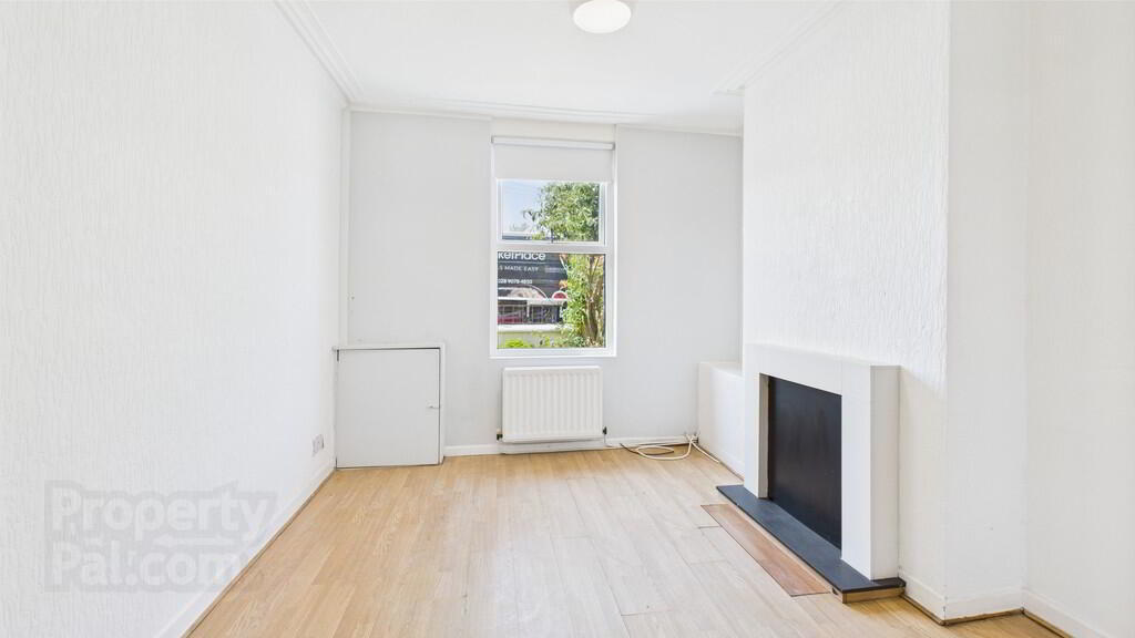 29 Castle Street 3 of 12