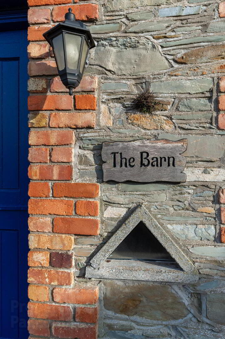 Barr Hall Barns 14 of 78