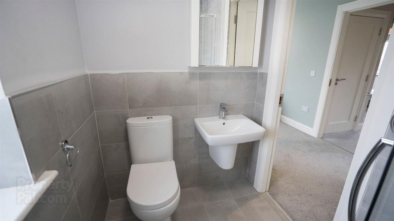 14 Seaview Square 19 of 26