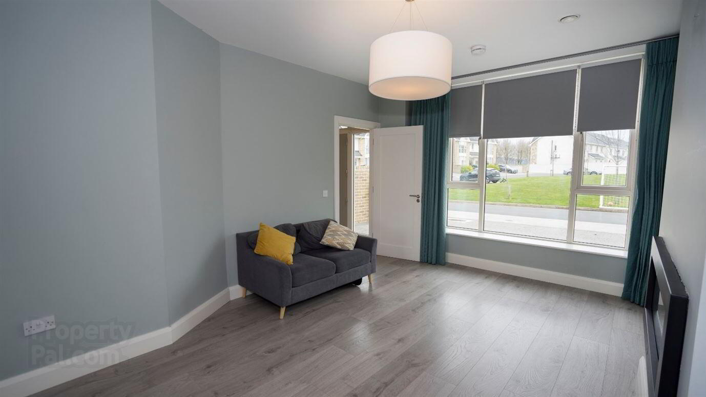 14 Seaview Square 5 of 26