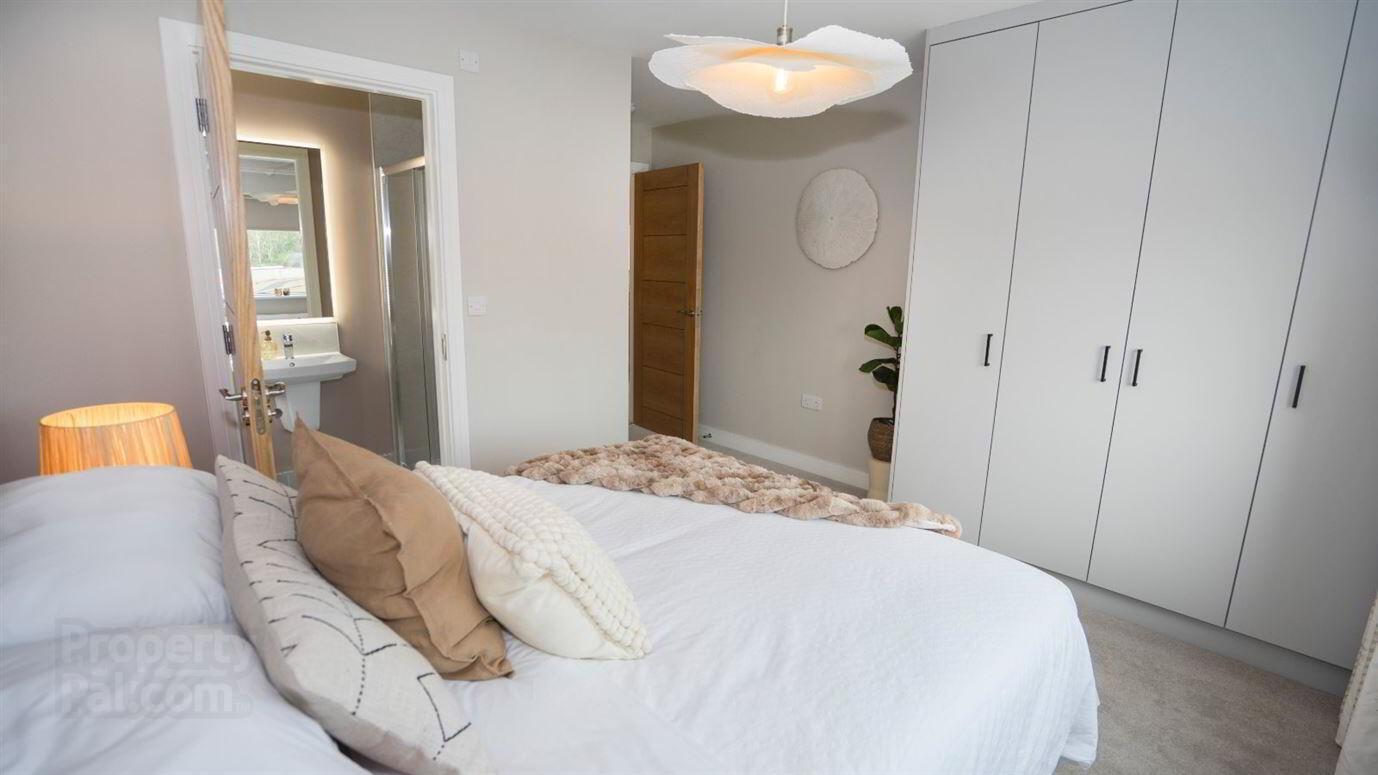 3 Bed Semi- Detached 18 of 48