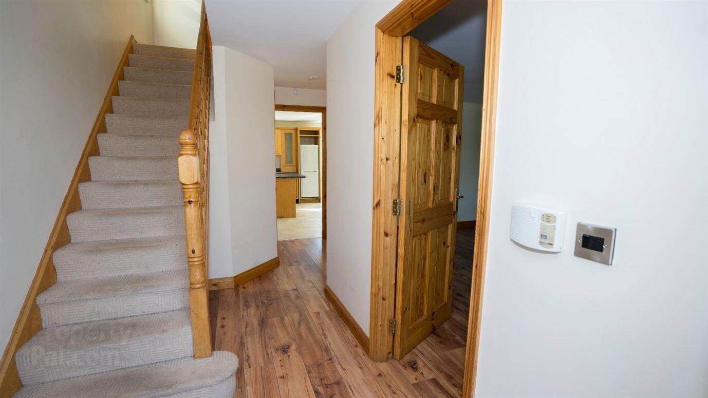 37 Fane View 4 of 26