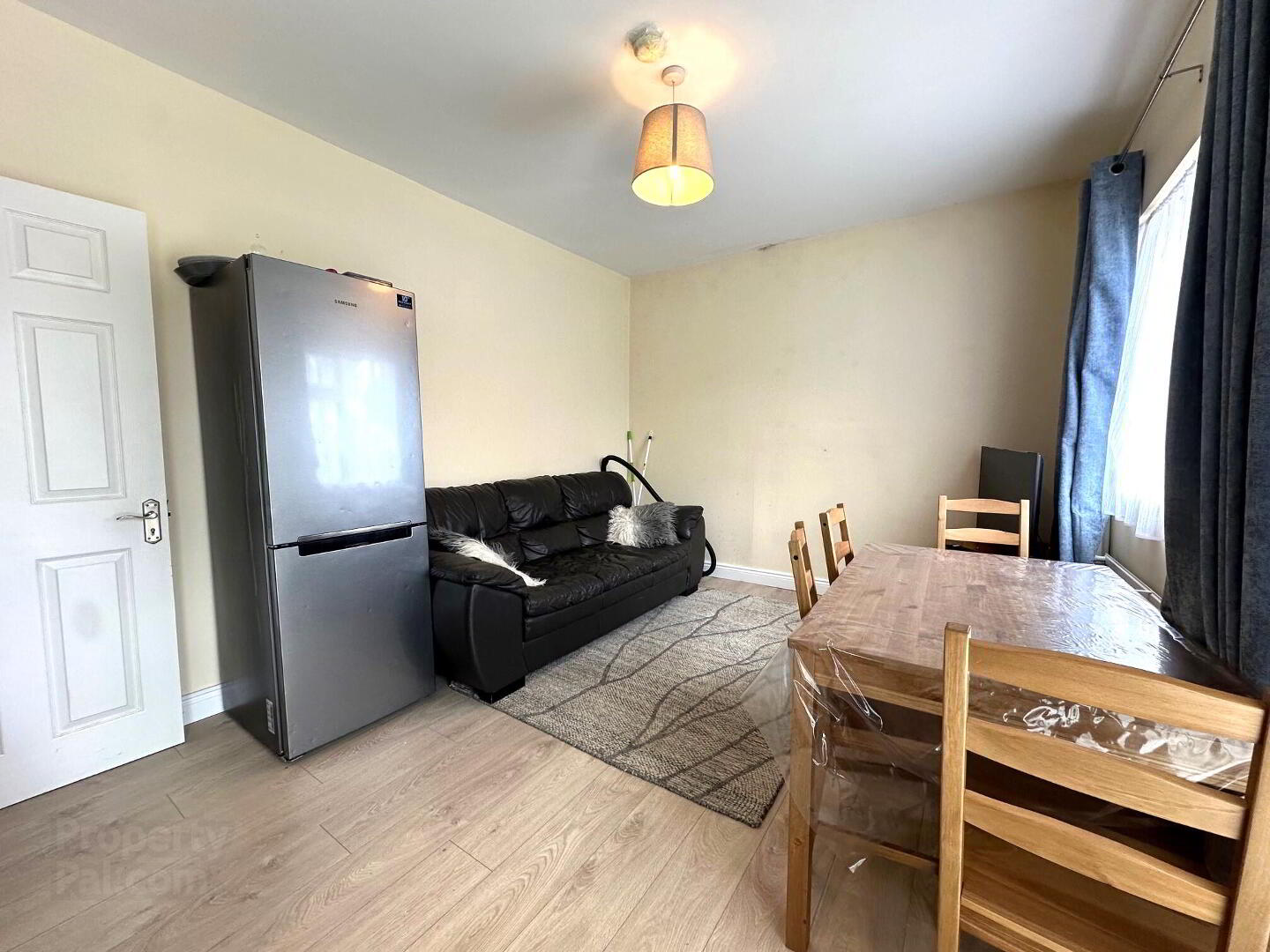property description image