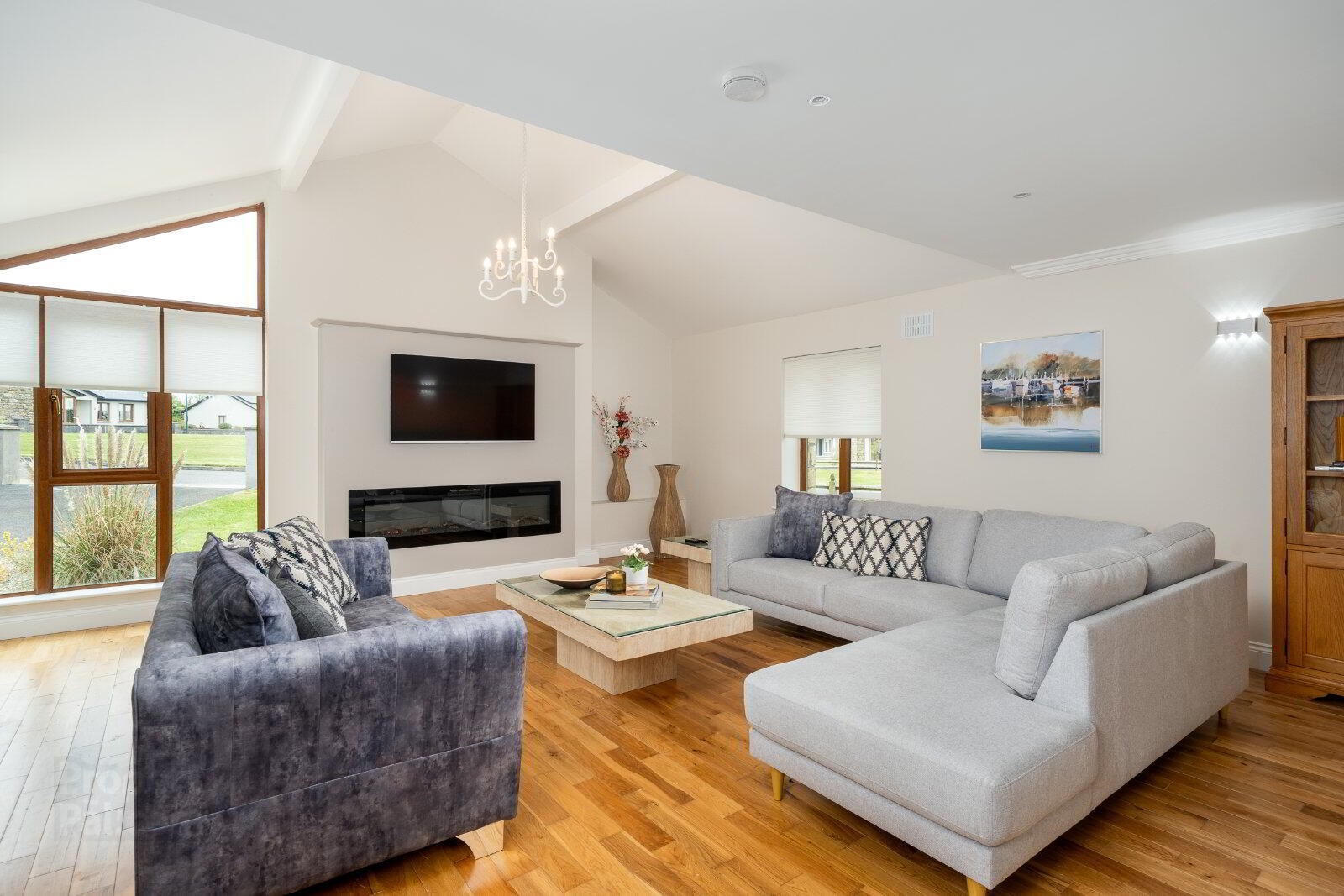 24 Mac Oisin Place 7 of 60