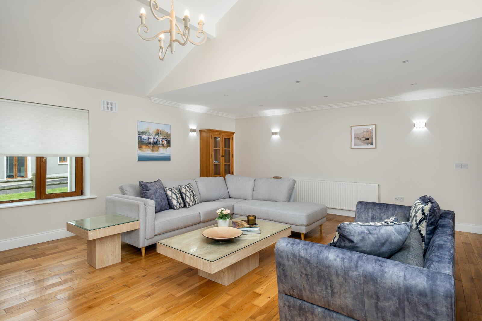 24 Mac Oisin Place 8 of 60