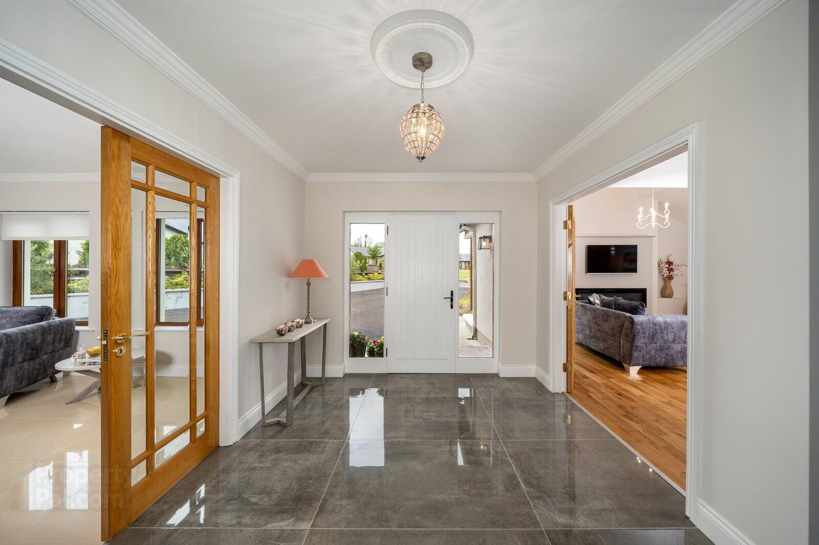 24 Mac Oisin Place 11 of 60