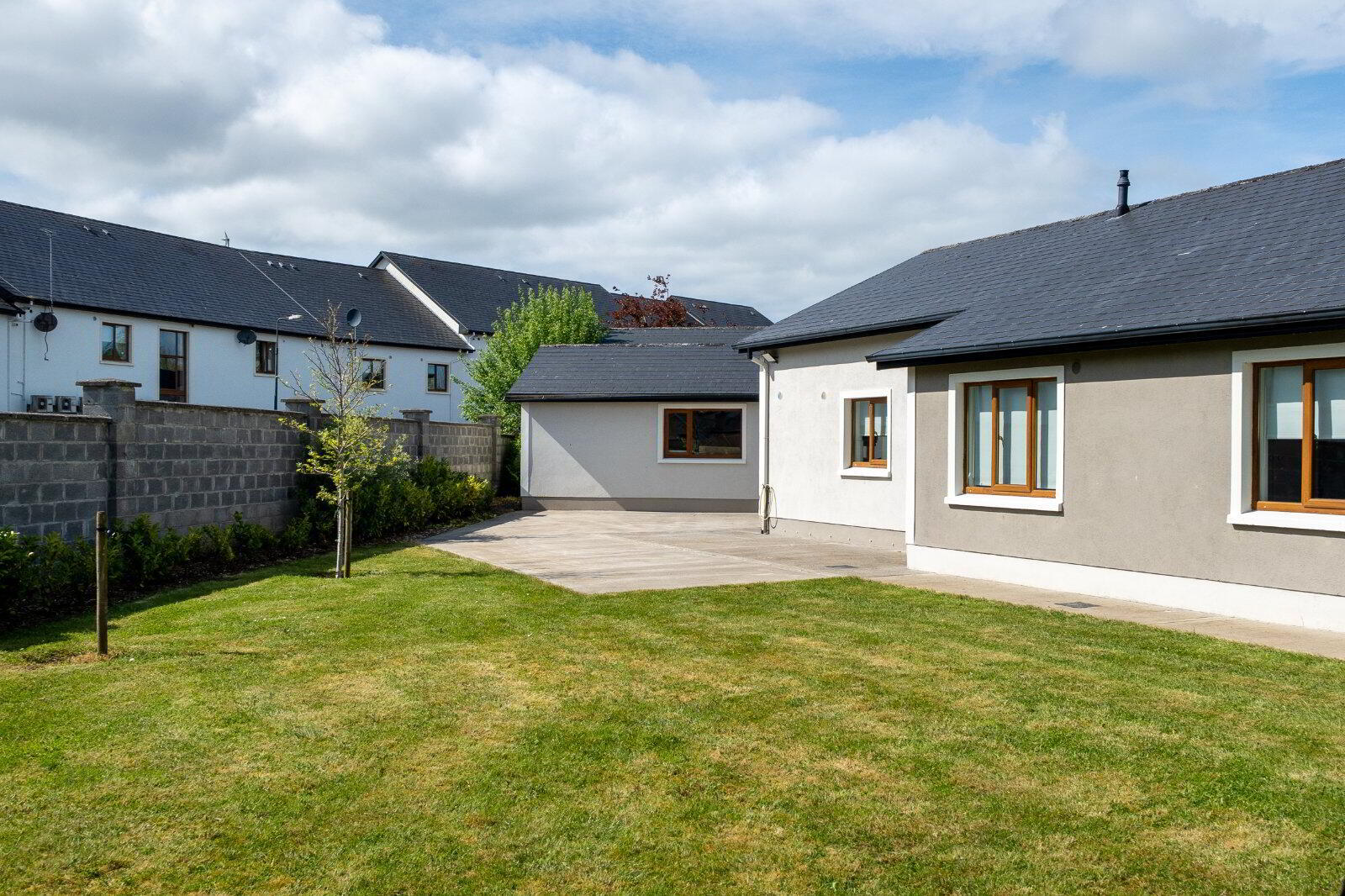 24 Mac Oisin Place 35 of 60
