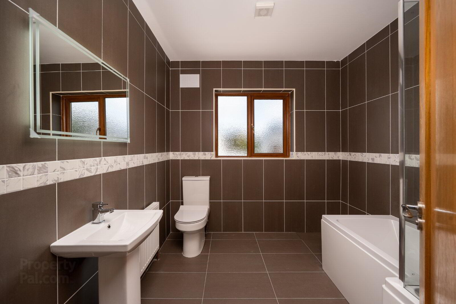 23 Mac Oisin Place 28 of 56