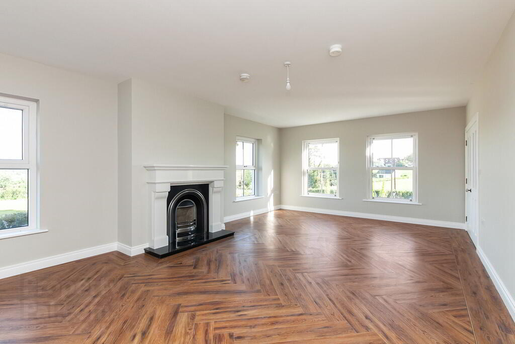 113 Comber Road 9 of 74