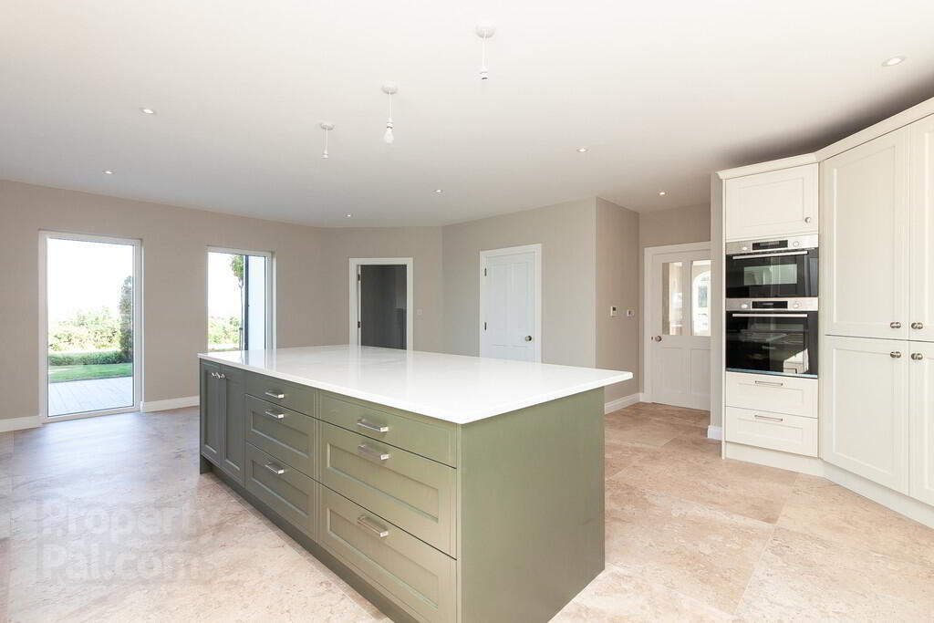 113 Comber Road 23 of 74