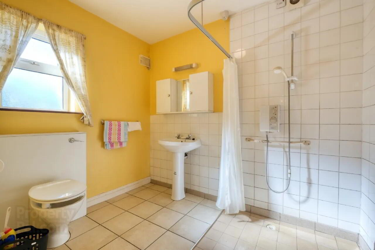 12 Saint Mary's Terrace 7 of 19