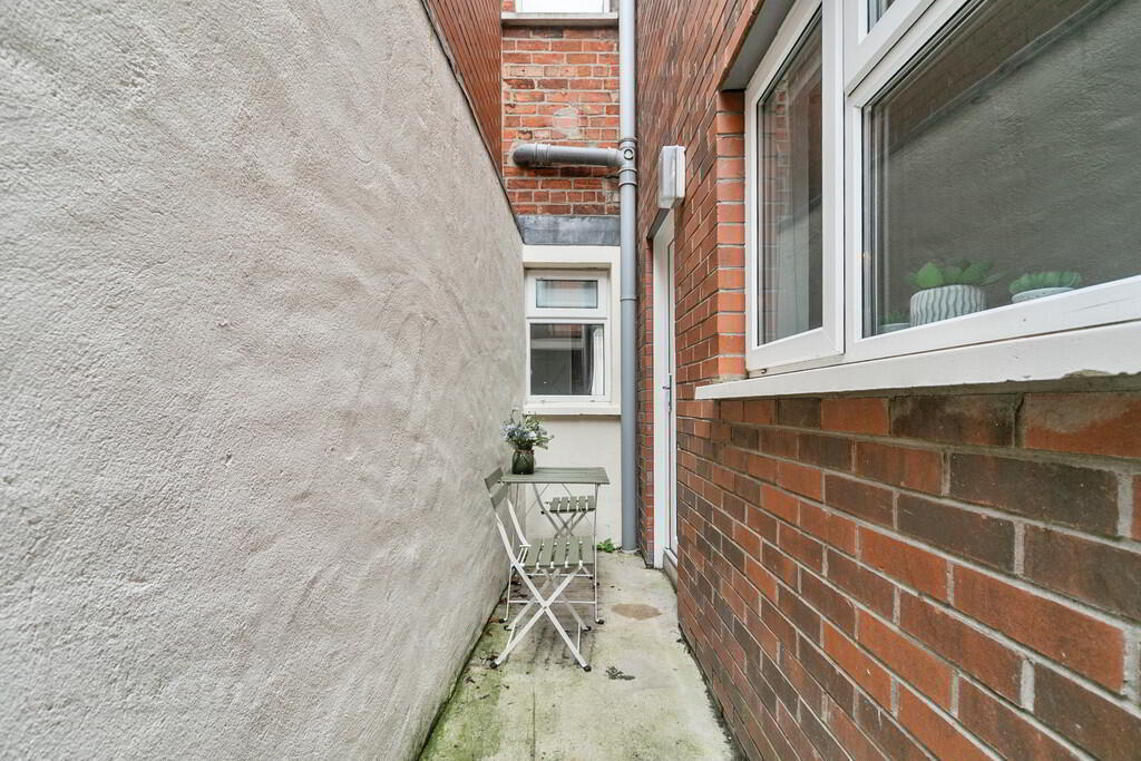 6 Primrose Street 20 of 22