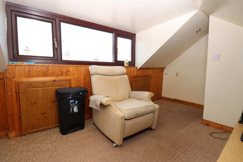 72 Ladbrook Drive 10 of 18