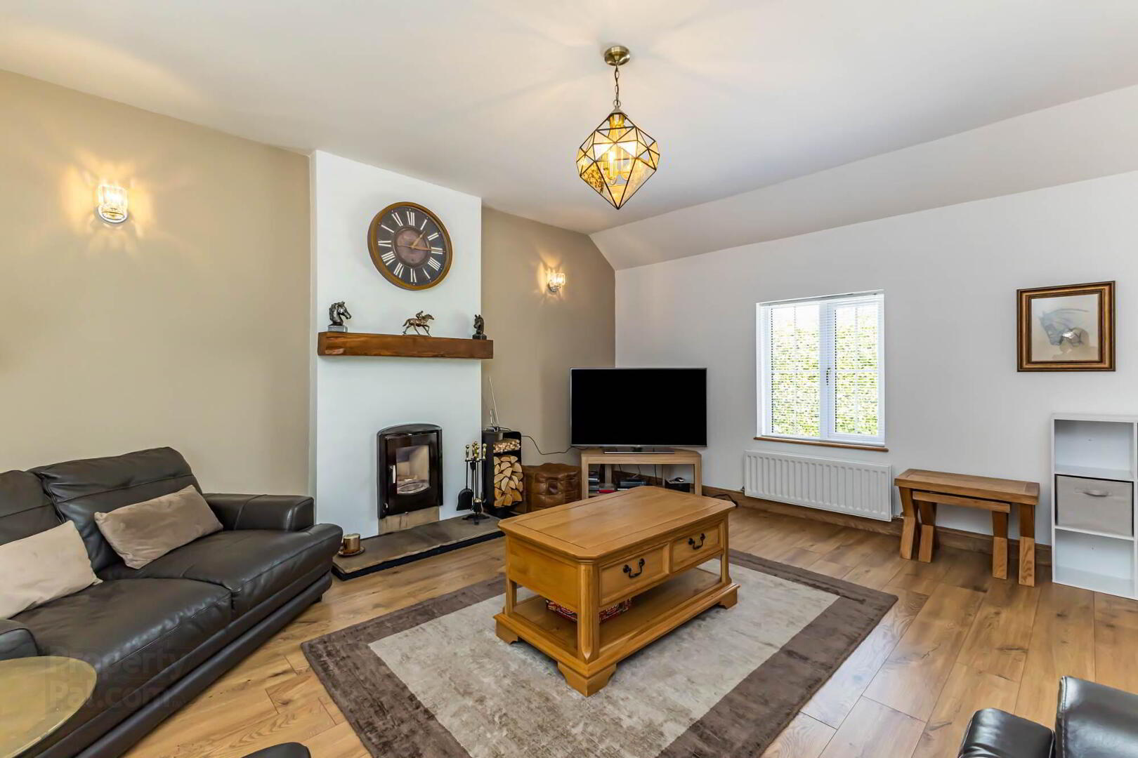 17a Monlough Road 5 of 16
