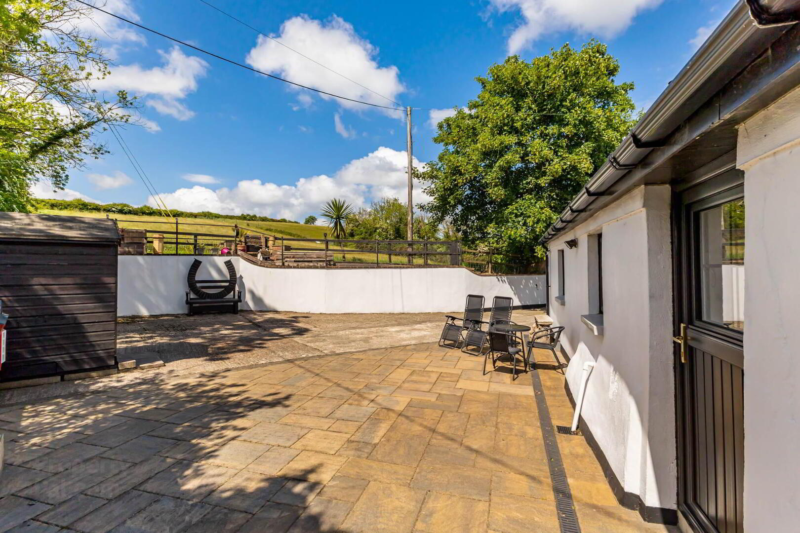 17a Monlough Road 14 of 16