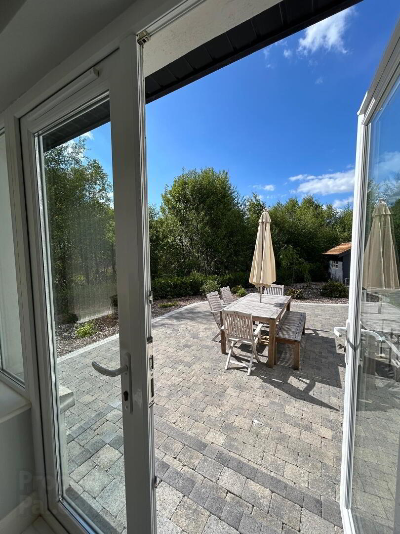 1a Dernalear Road 15 of 48