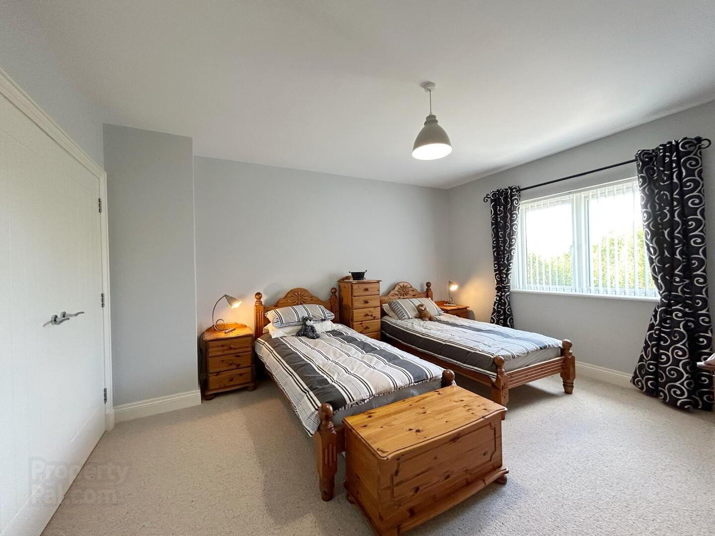 1a Dernalear Road 26 of 48