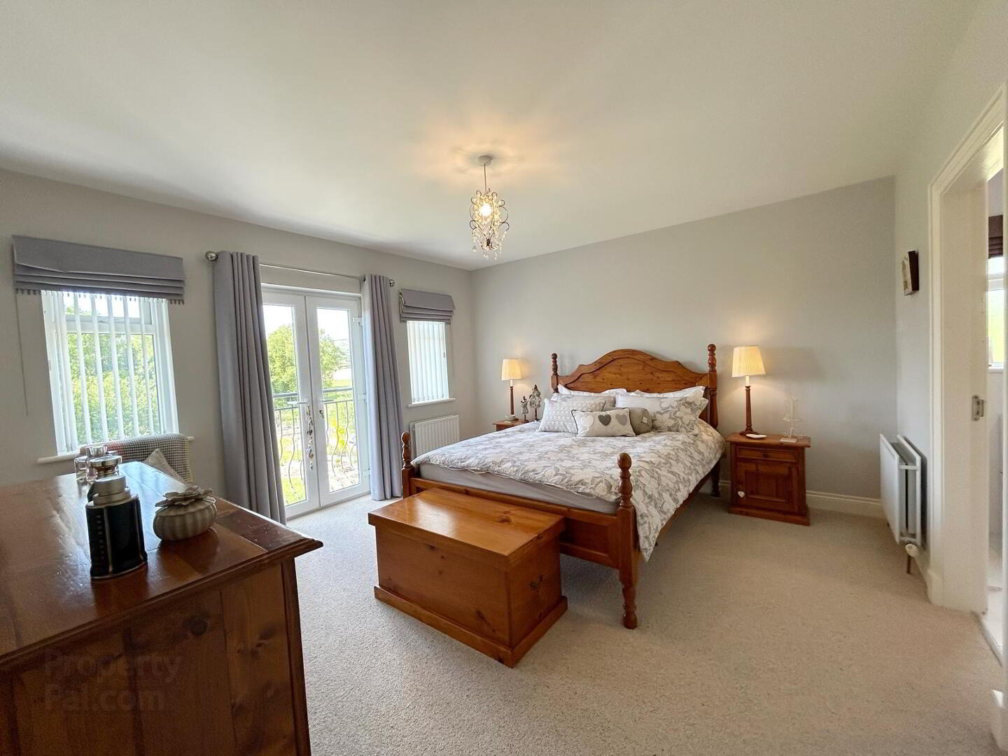 1a Dernalear Road 20 of 48