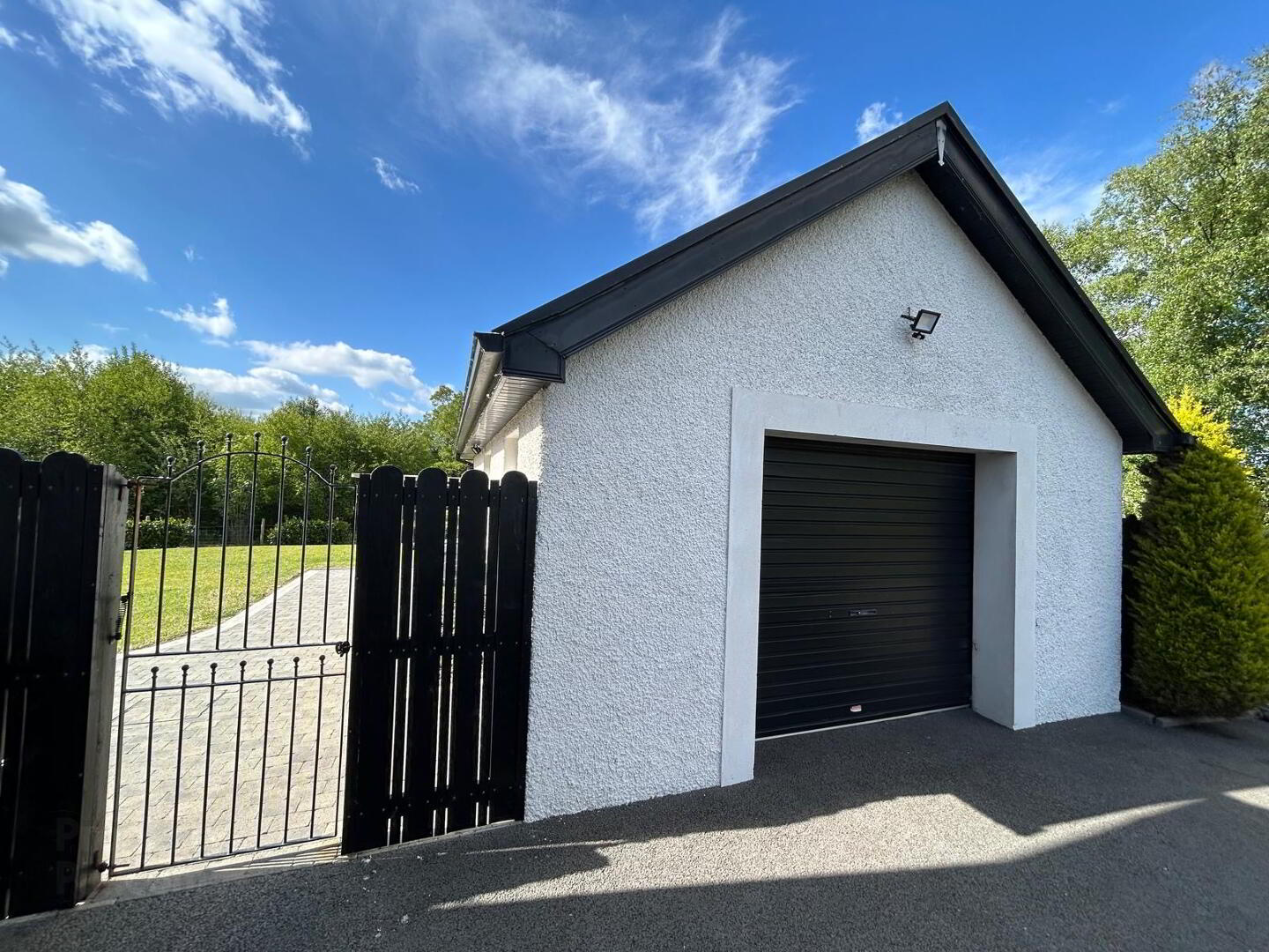 1a Dernalear Road 41 of 48
