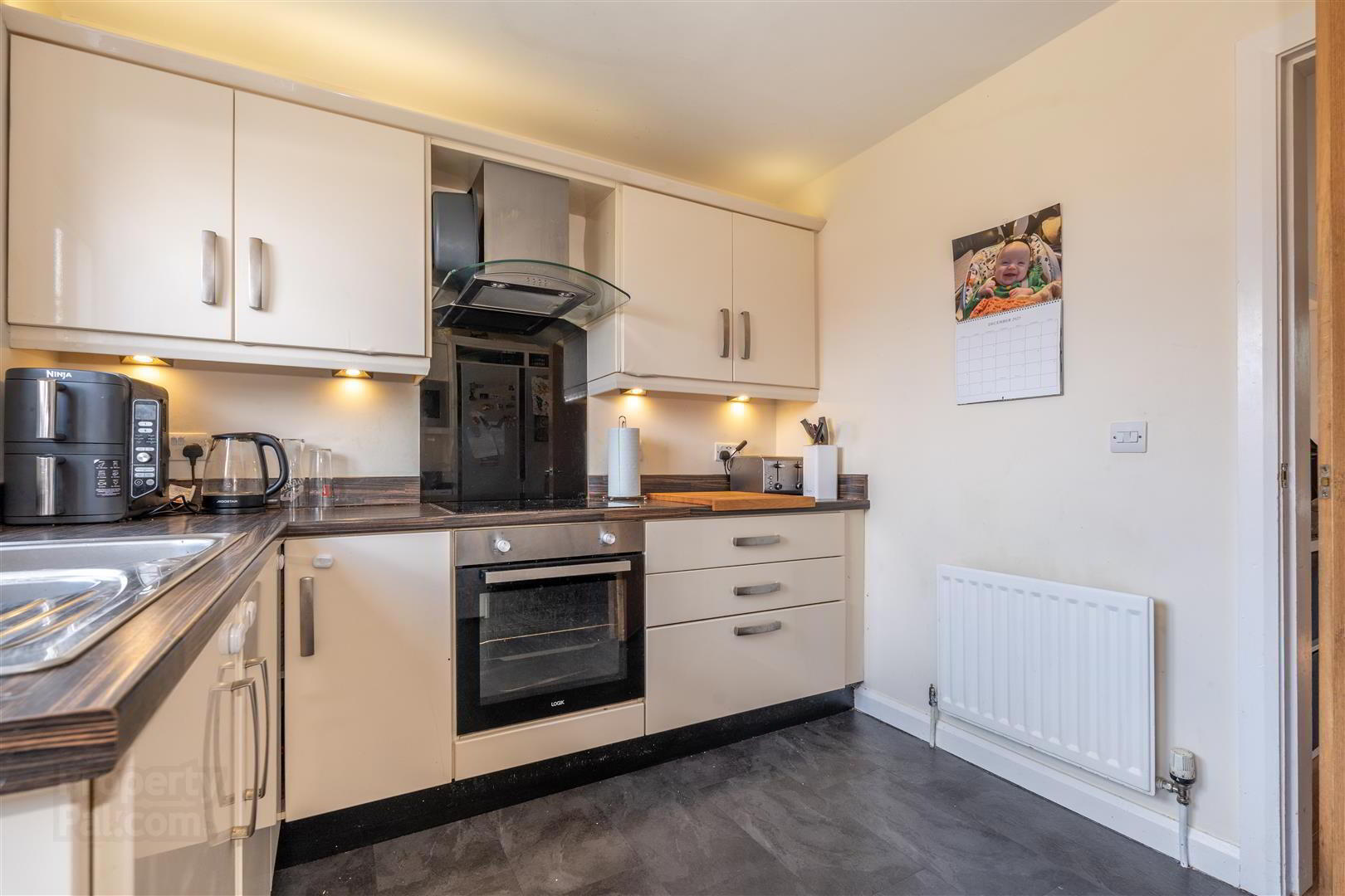 23 Alveston Drive 5 of 10
