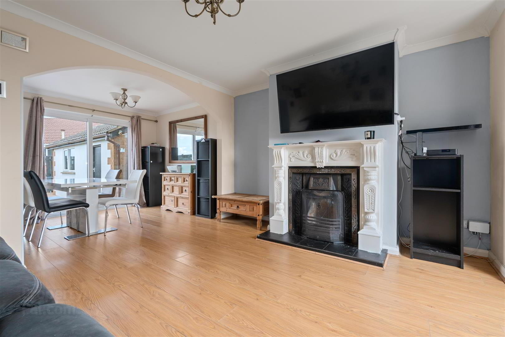 23 Alveston Drive 3 of 10