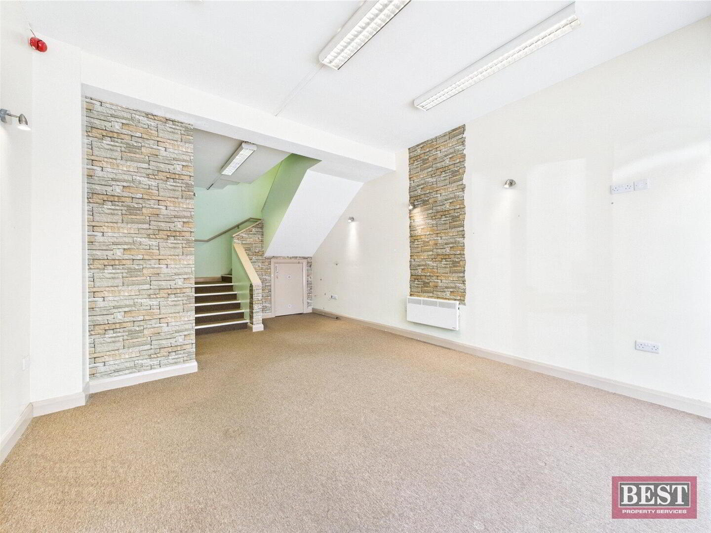 12 Margaret Street 3 of 8