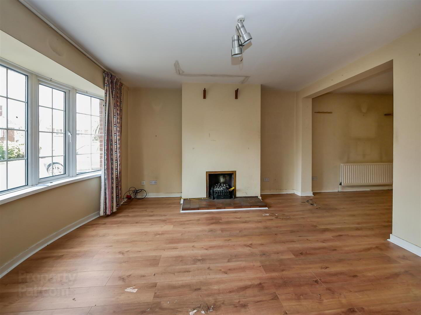 property description image