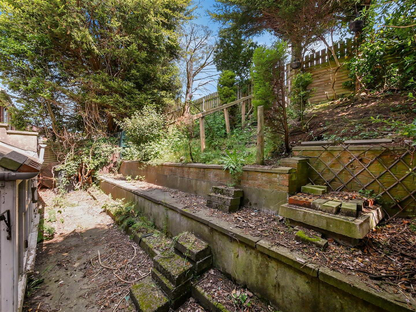 21 Newton Heights 12 of 13