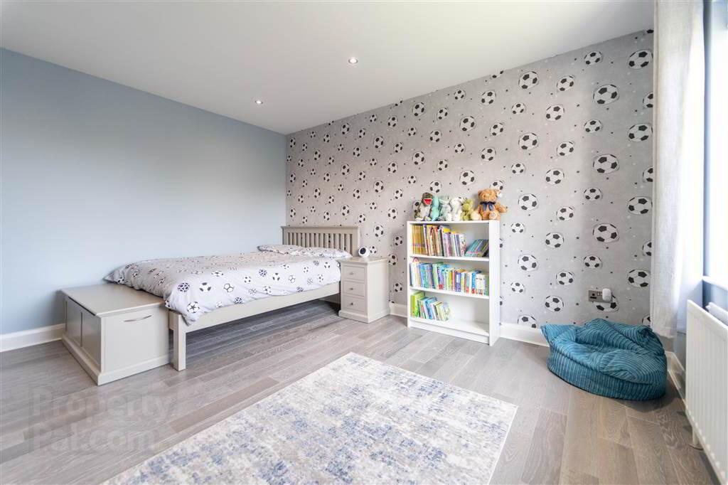 66 Clifton Road 39 of 67