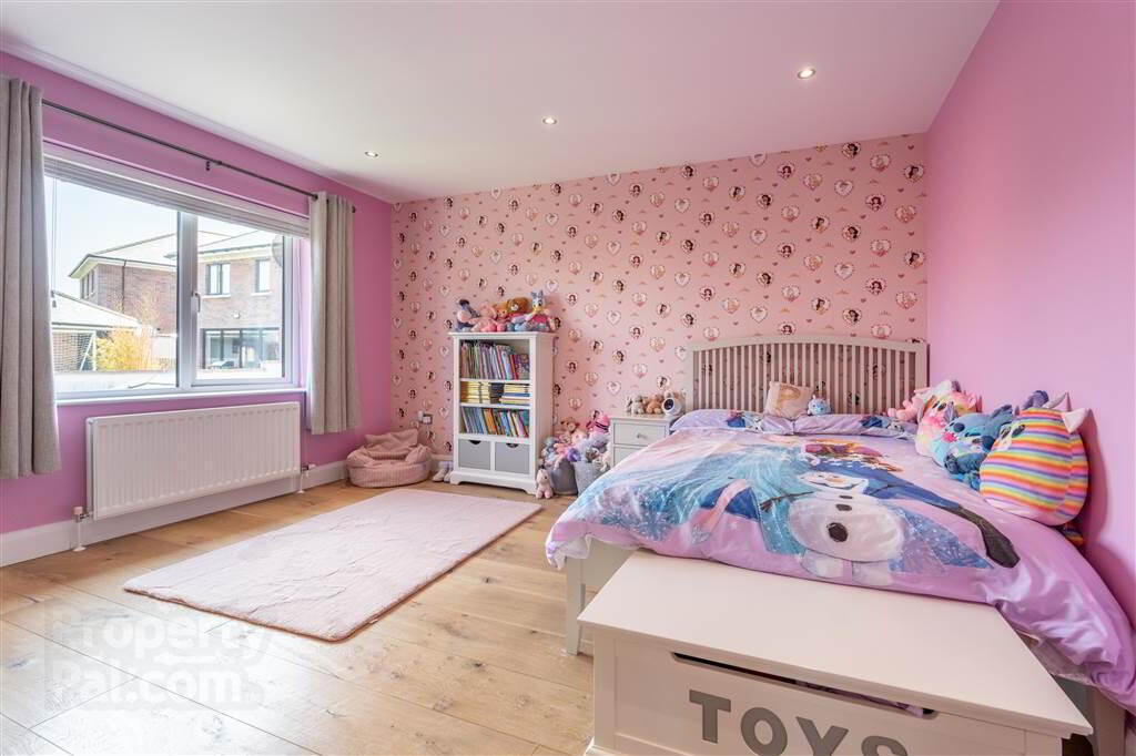 66 Clifton Road 40 of 67