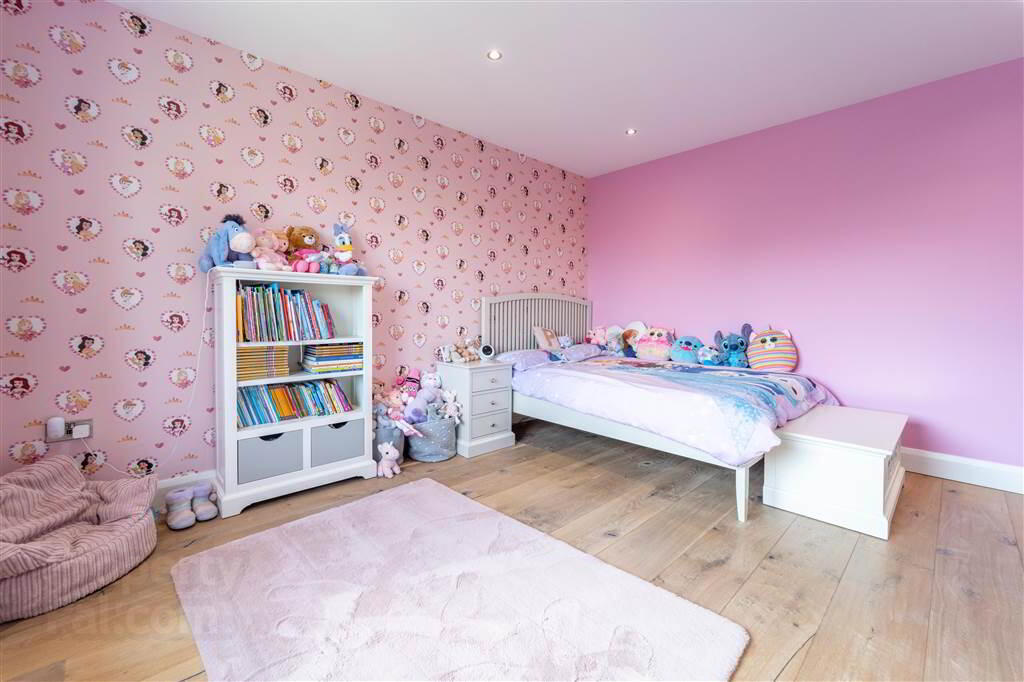 66 Clifton Road 41 of 67